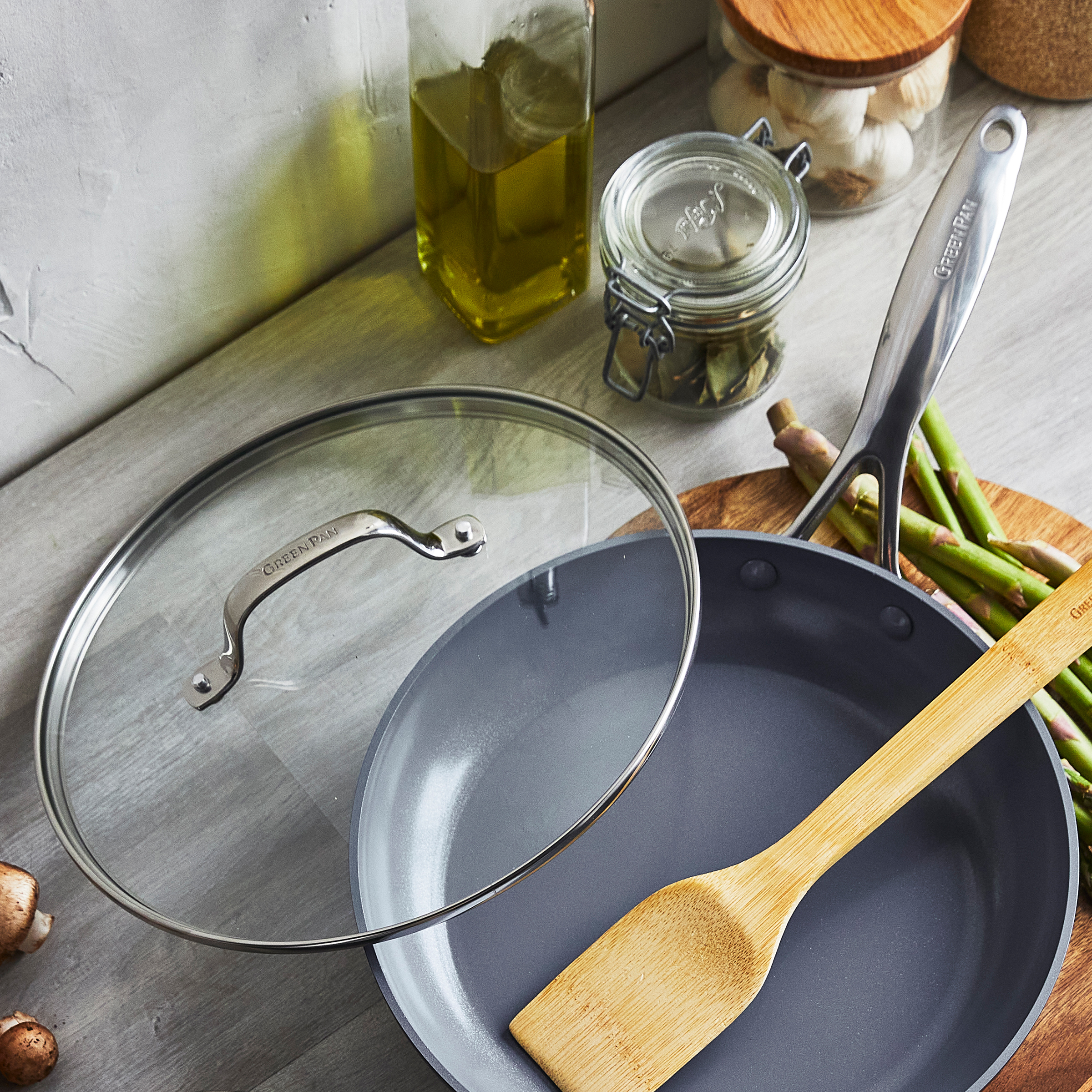 Greenpan Valencia Pro Braadpannen 30cm Keramisch inductie pfas-vri zijaanzicht