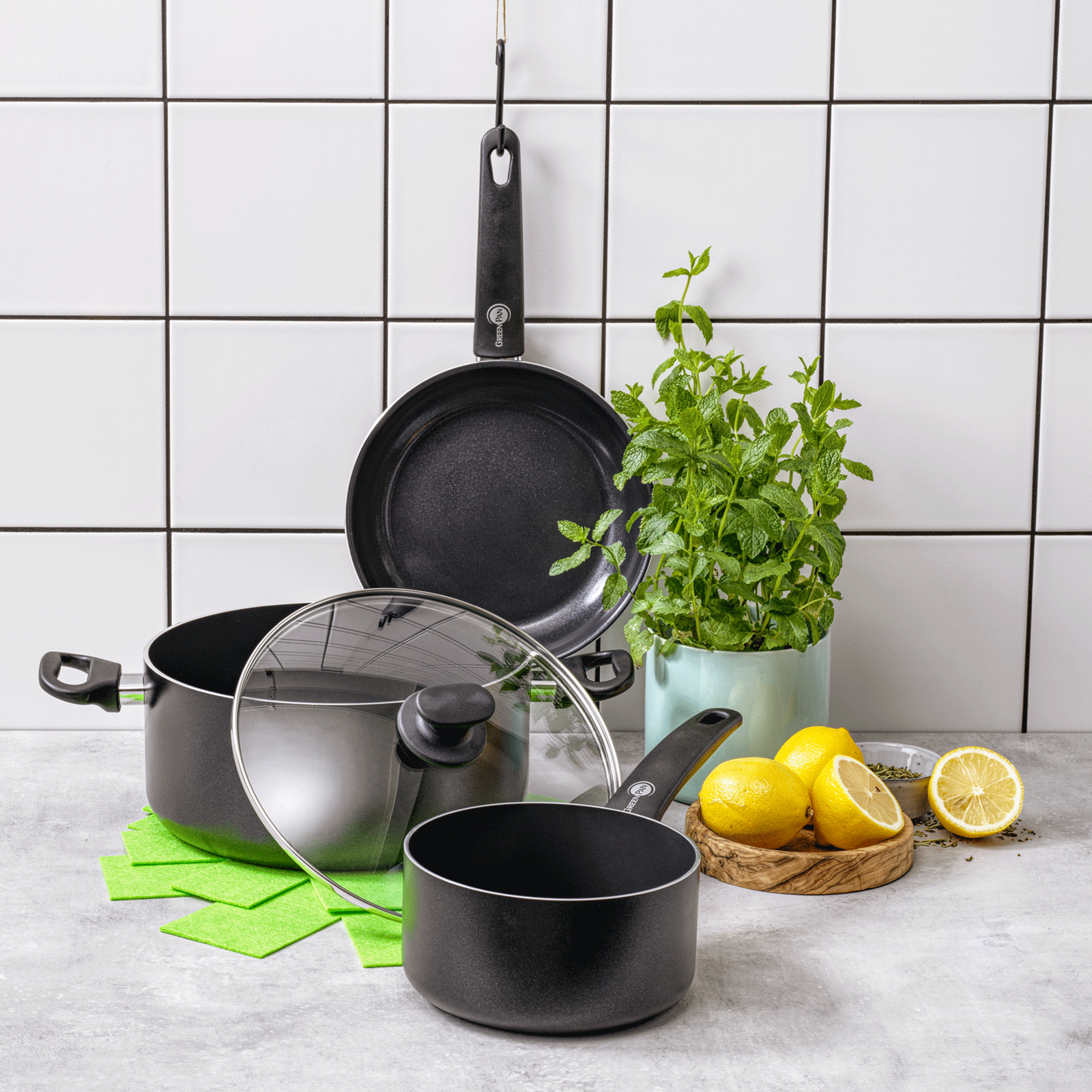 GreenPan Kookpotten Cambridge 24cm 4-delige Keramisch inductie pfas-vri  vooraanzicht