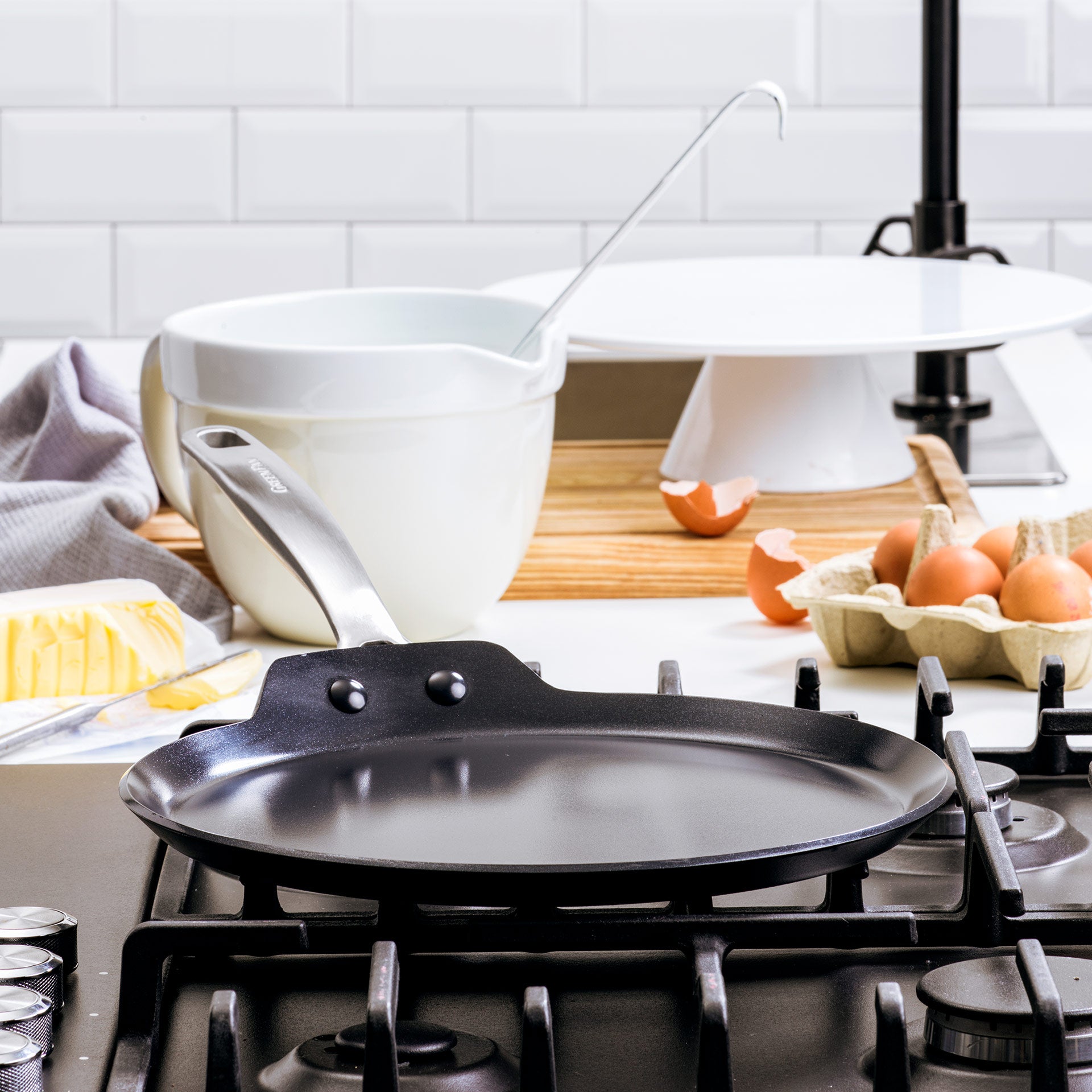 Copenhagen Pannenkoekenpan 28cm zwart op vuur