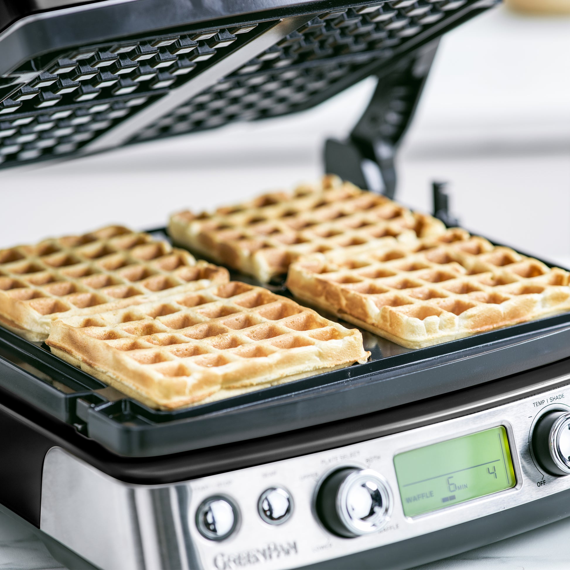 Contactgrill Glossy Black met verse wafels