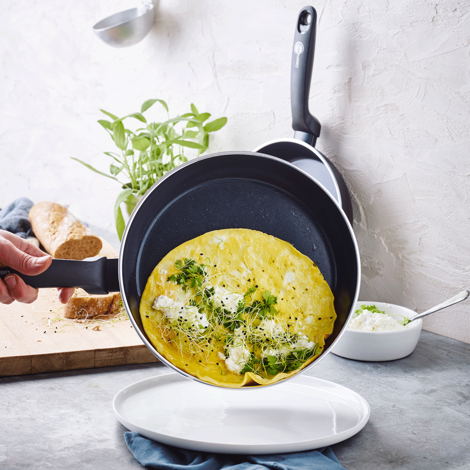 Torino Braadpan 20cm zwart met eten