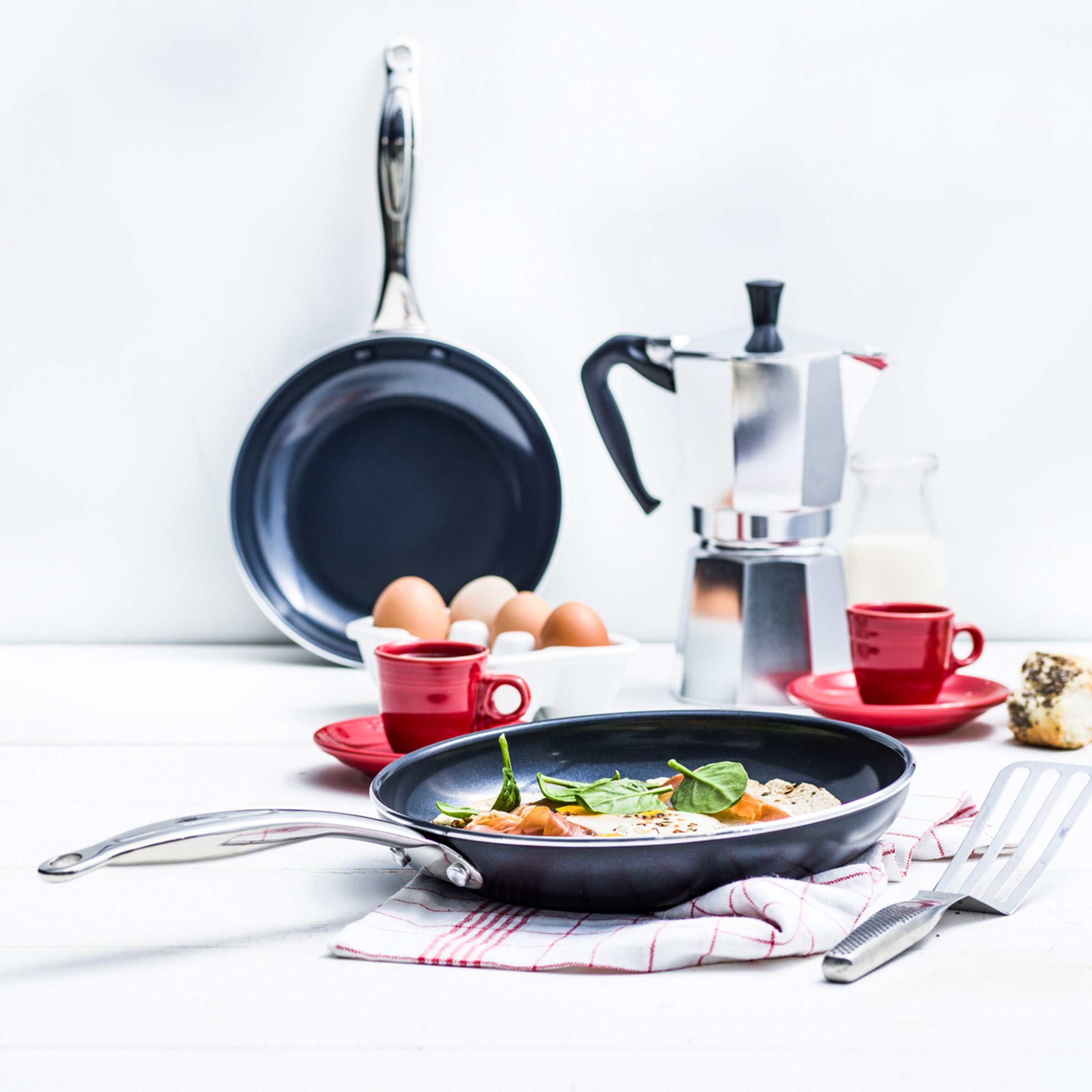 Greenpan Brussels Koekenpannen 24cm 28cm 2-delig Keramisch inductie pfas-vrij vooraanzicht