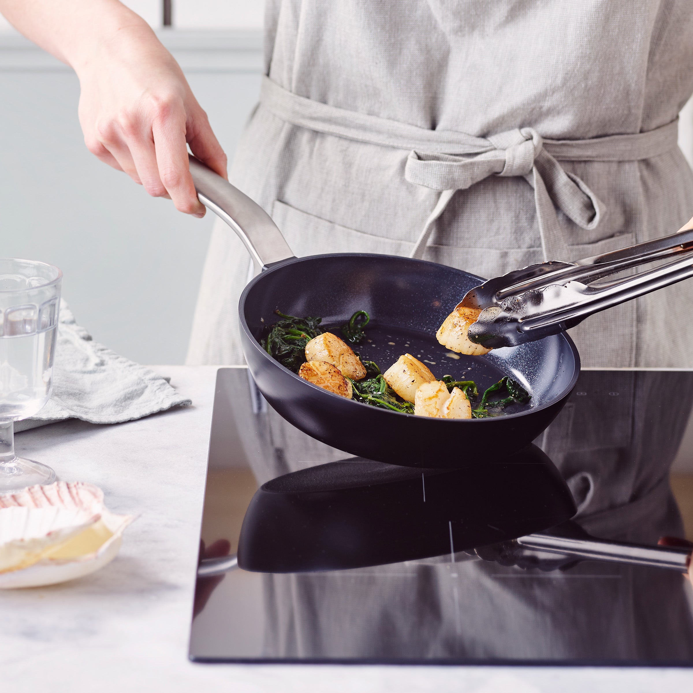 Evolution Braadpan 20cm Black