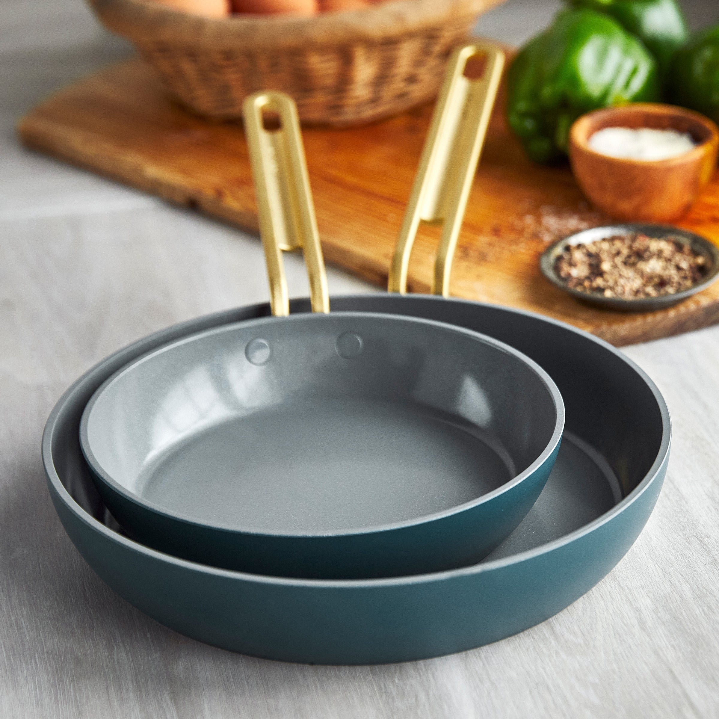 Poêles à frire antiadhésives en céramique GreenPan™ Stanley Tucci™, lot de 2, bleu sarcelle vénitien