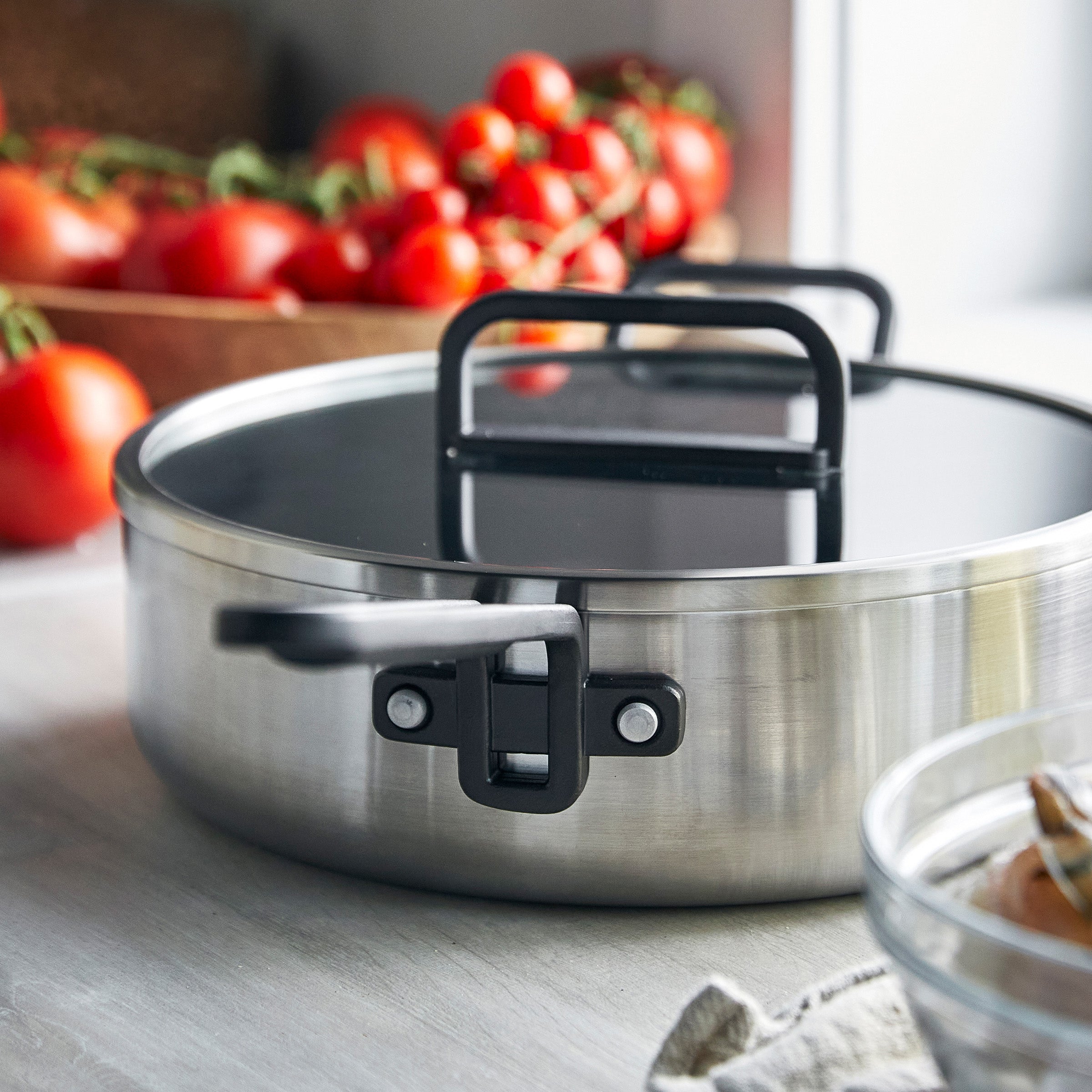 Batterie de cuisine antiadhésive en acier inoxydable et céramique GreenPan™ Stanley Tucci™, 11 pièces