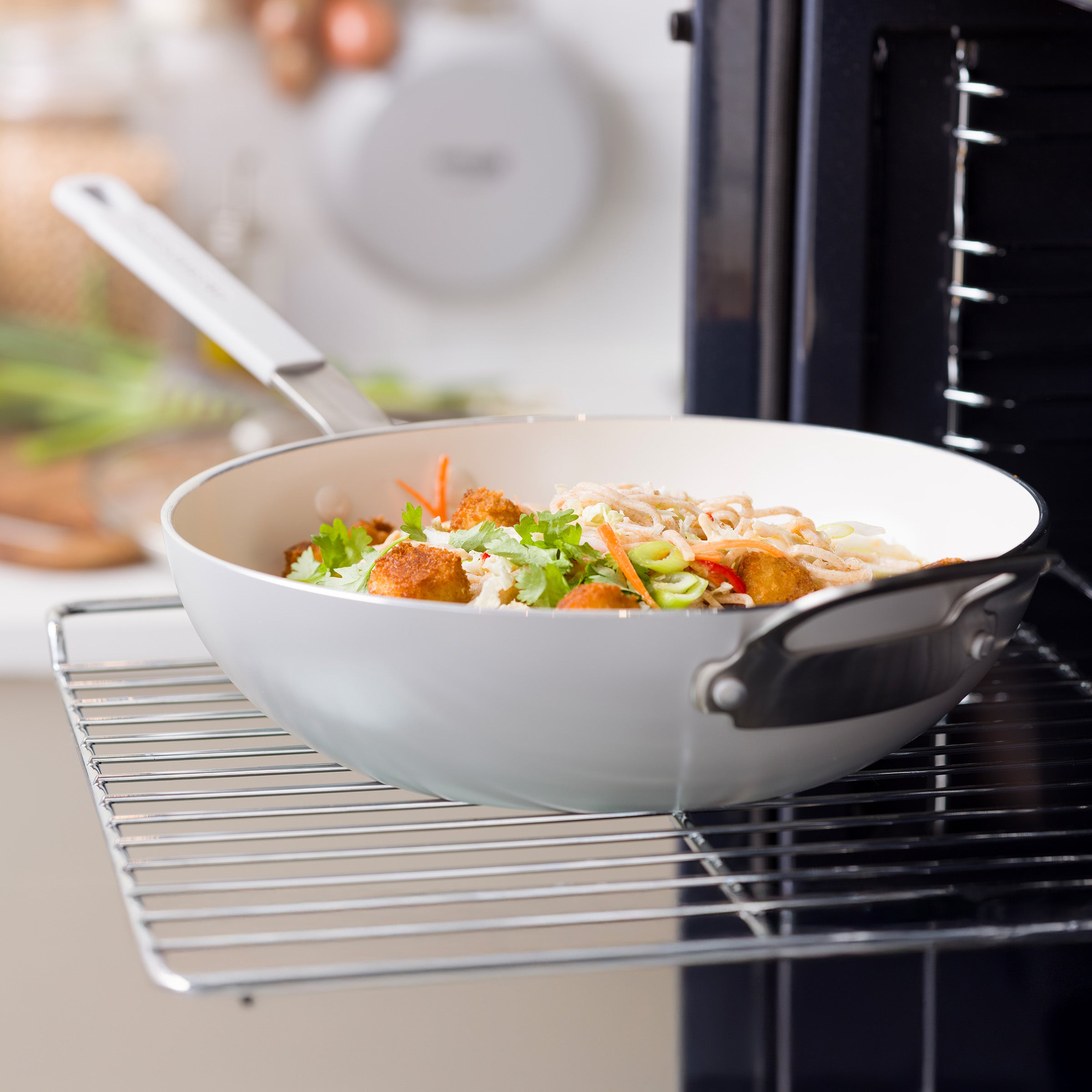 Poêle à pâtes / wok Daily Food avec couvercle 28 cm