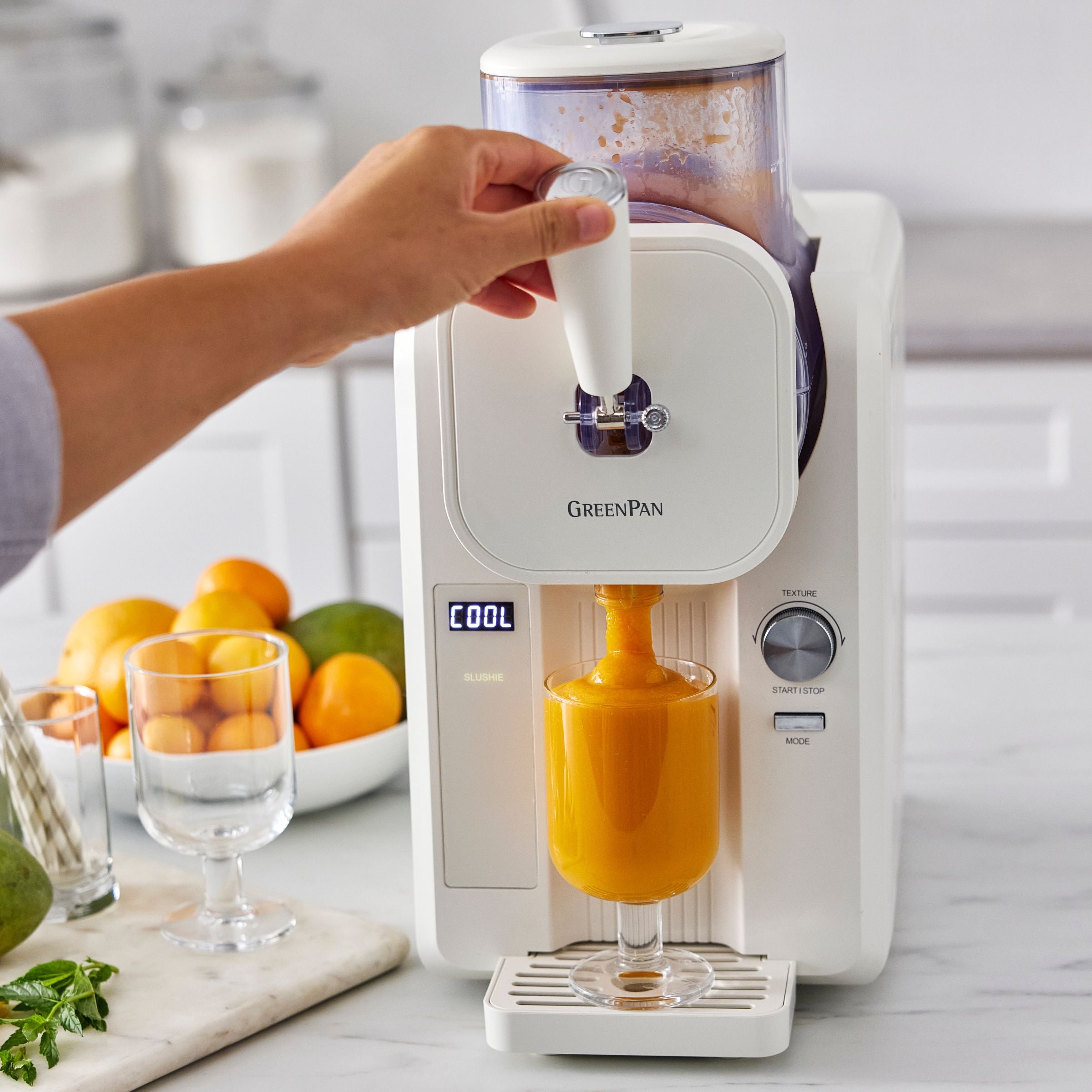 Sorbetière - Glaces à l'italienne et boissons glacées 1,87 L - Crème + livre de recettes en néerlandais