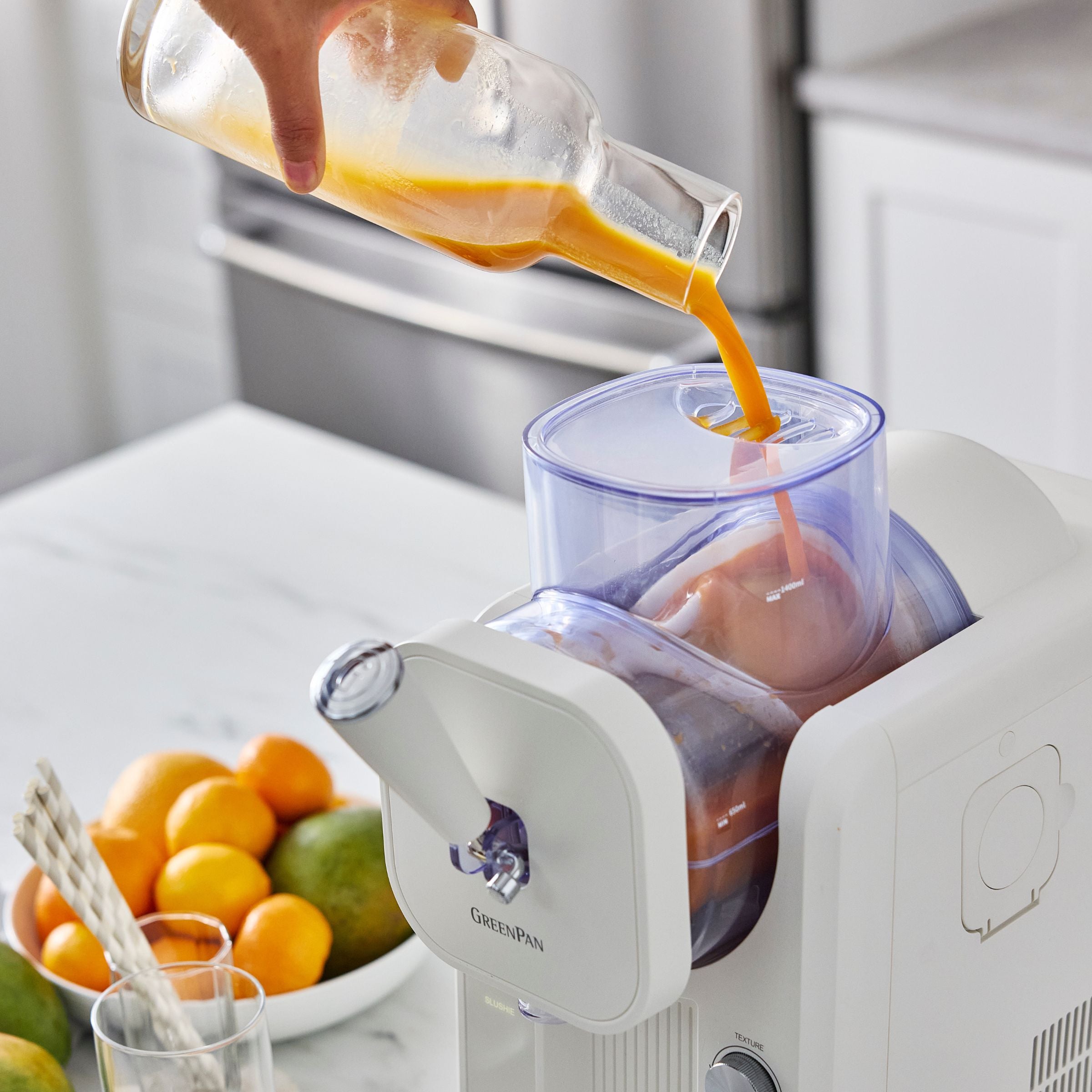 Sorbetière - Glaces à l'italienne et boissons glacées 1,87 L - Crème + livre de recettes en néerlandais