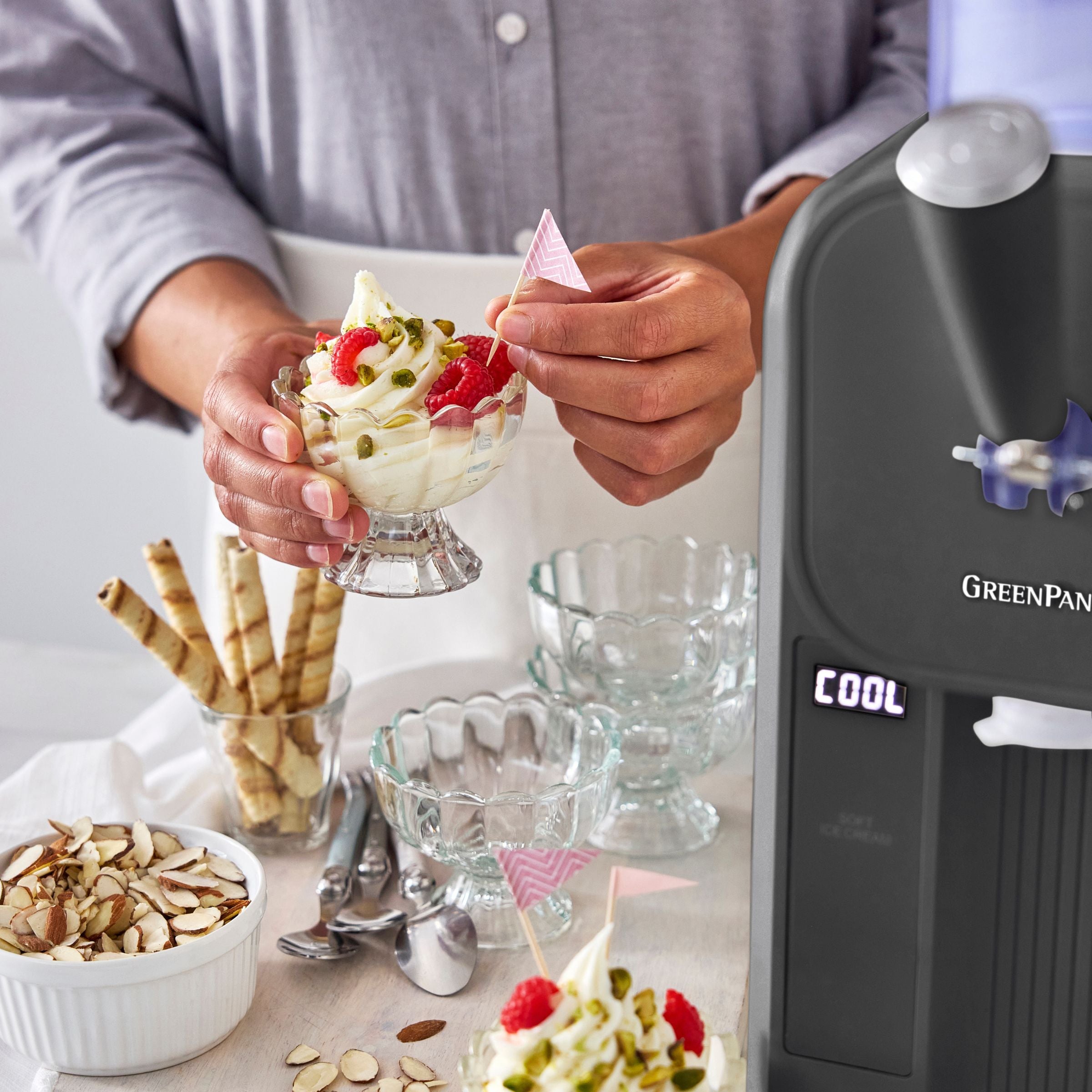 Sorbetière - Glaces à l'italienne et boissons glacées 1,87 L - Grise