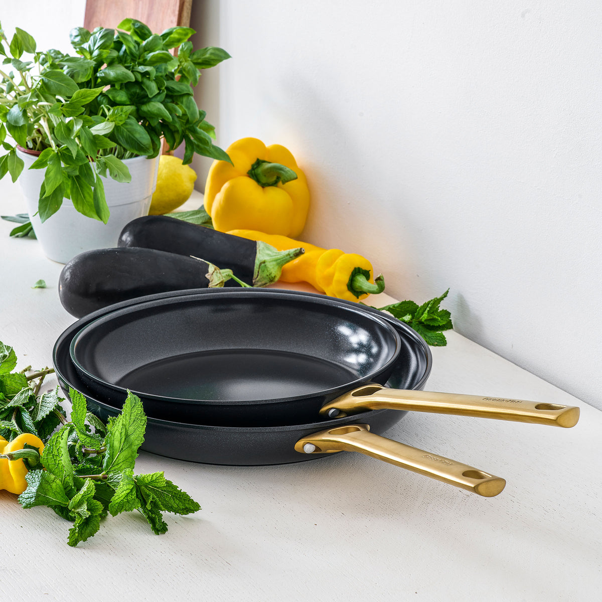 Padova Pro Black 2-delige braadpannenset ( 24 + 28cm )