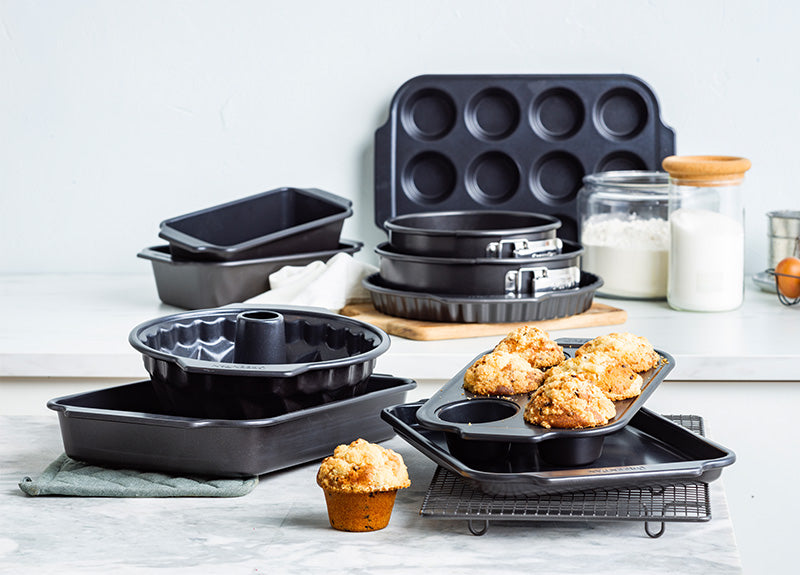 GreenPan Reserve – Lot de 10 casseroles et poêles en céramique anodisée dure et antiadhésive avec poignée dorée, sans PFA, passe au lave-vaisselle et au four, noir GreenPan Reserve – Lot de 10 casseroles et poêles en céramique anodisée dure et antiadhésive avec poignée dorée, sans PFA, passe au lave-vaisselle et au four, noir