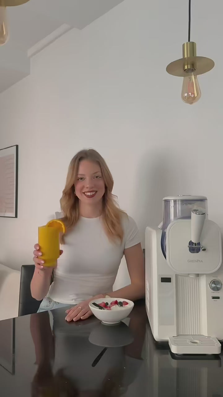 Charger la vidéo : Sorbetière + Receptenboek (NL) | Glaces à l'italienne et boissons glacées 1,87 L - Crème