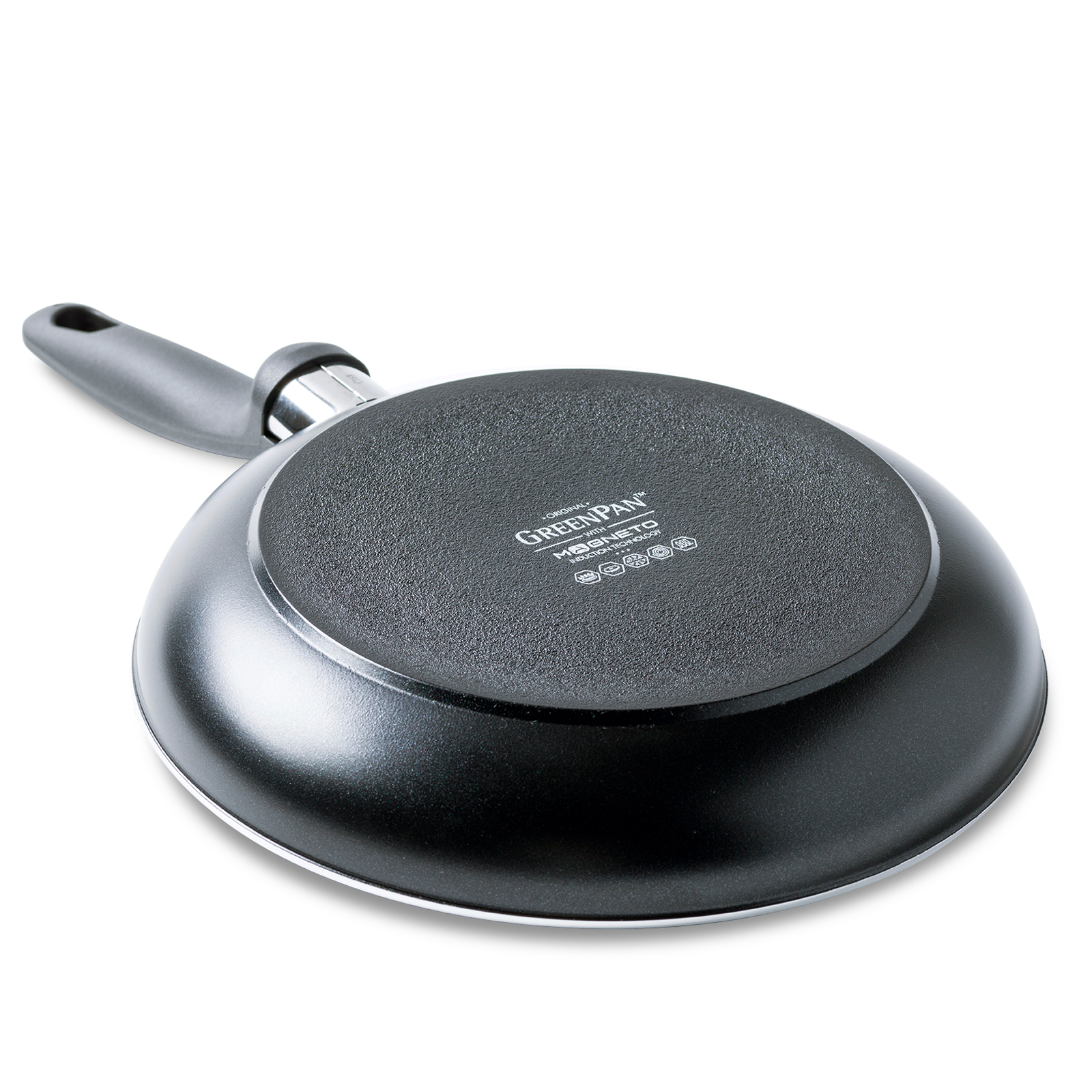  Cambridge Black Kookpot met deksel 24cm zwart onderaanzicht