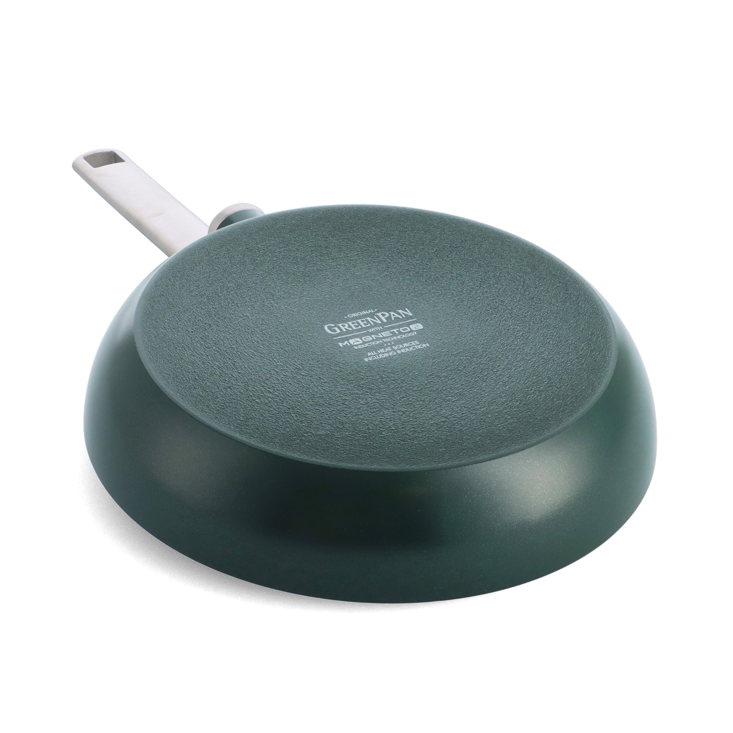 Evolution Pine Green Braadpan 24cm groen onderaanzicht 