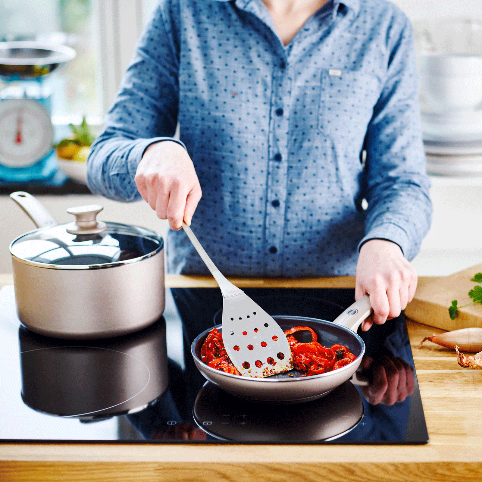 Cambridge Bronze Wok 28cm brons gebakken paprika