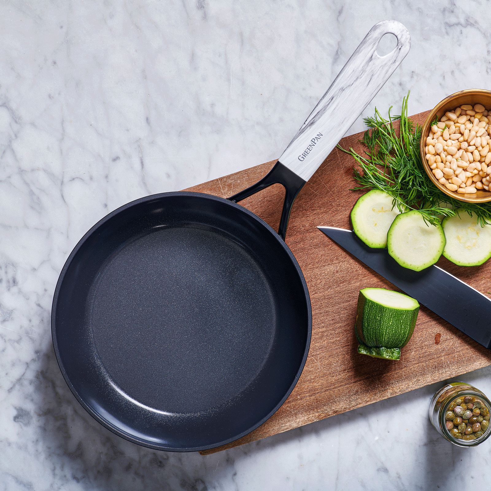Smart Collection Marble 2-delige Braadpannenset 20+28cm zwart met courgette en pijnboompitten