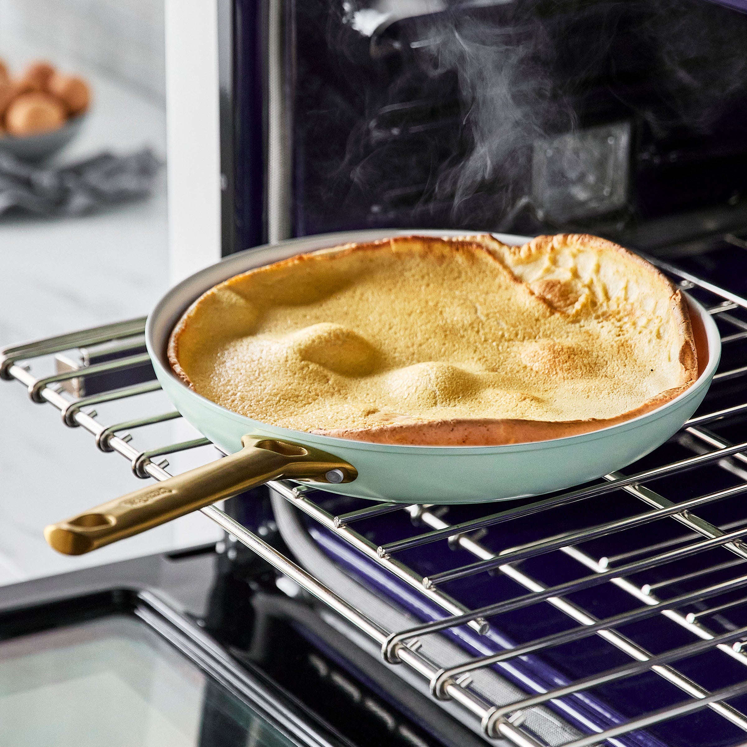 Padova Reserve Mint Green 2-delige pannenset 20+28cm in oven